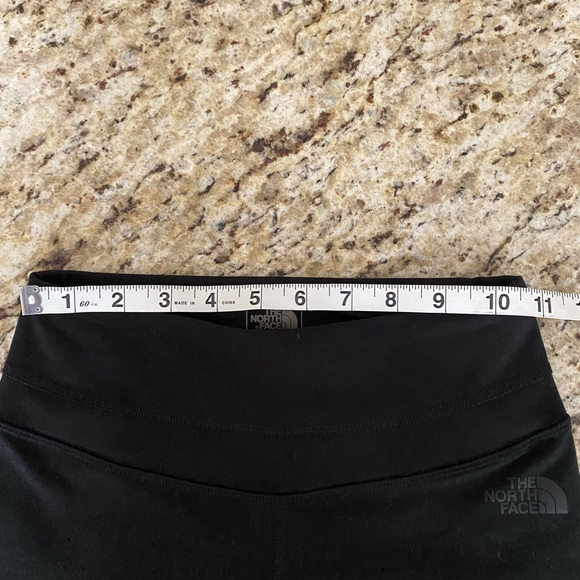 The North Face size womens XS black leggings. - Picture 6 of 9
